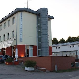Hotel Riverside